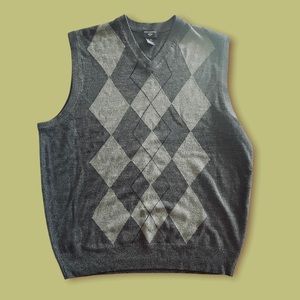 SOLD - Dockers Argyle Acrylic Brown Sweater Vest  - Size XL